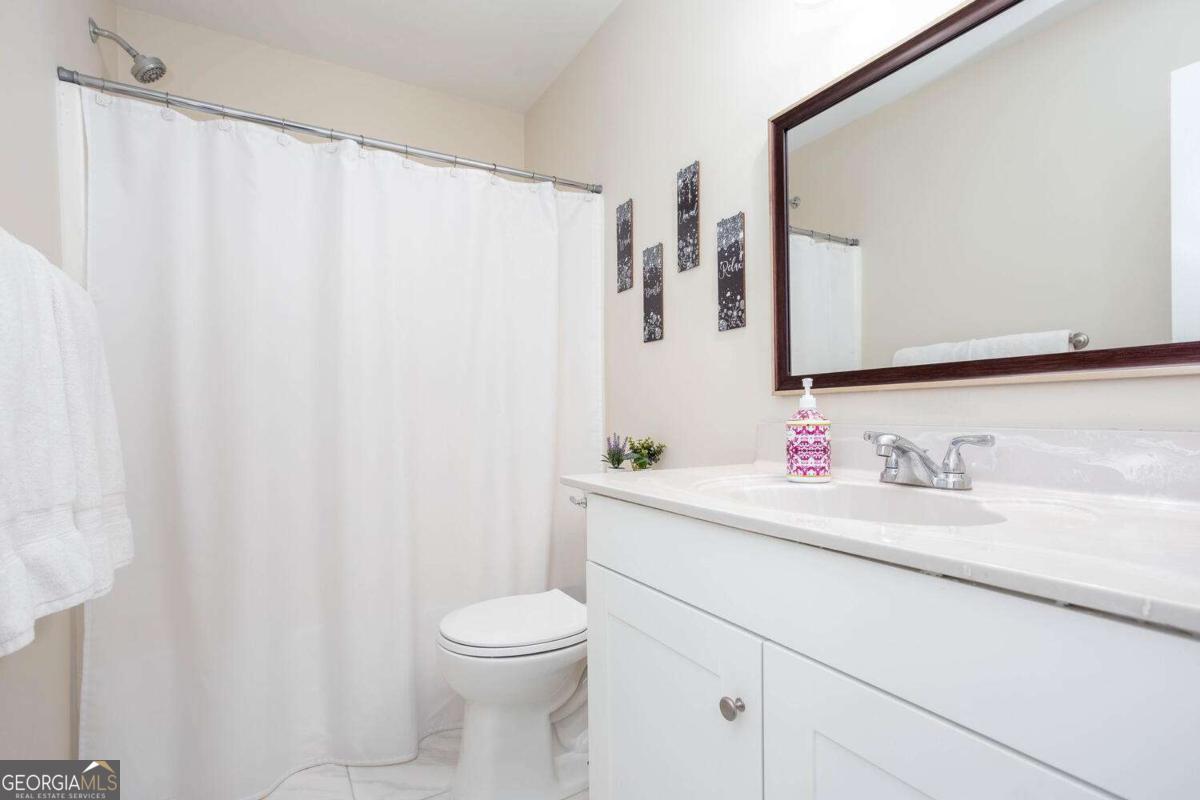 Four Seasons - Residential