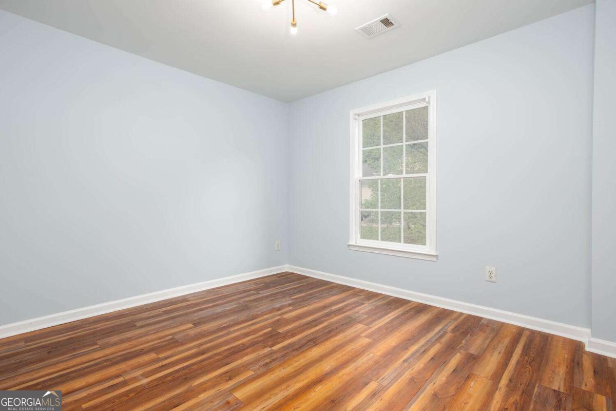 Four Seasons - Residential