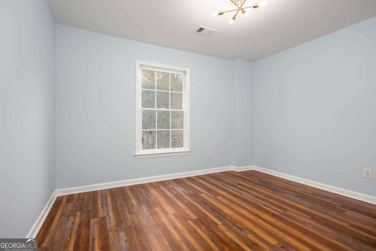 Four Seasons - Residential