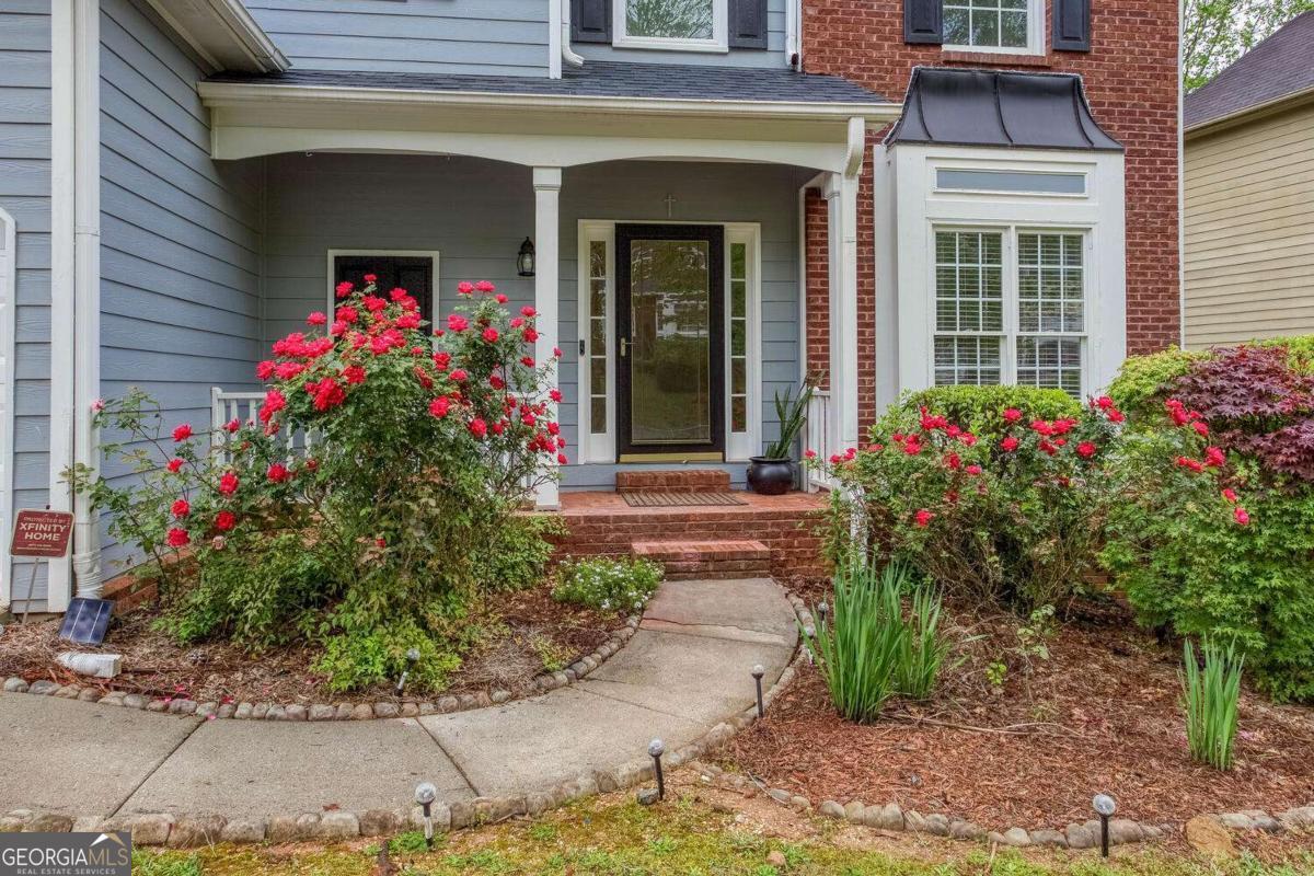 Four Seasons - Residential