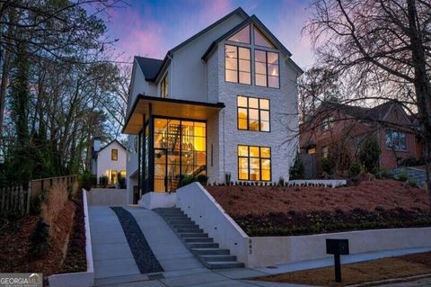 Photo of 843 Yorkshire Road, Atlanta, GA 30306 (MLS # 10731979)
