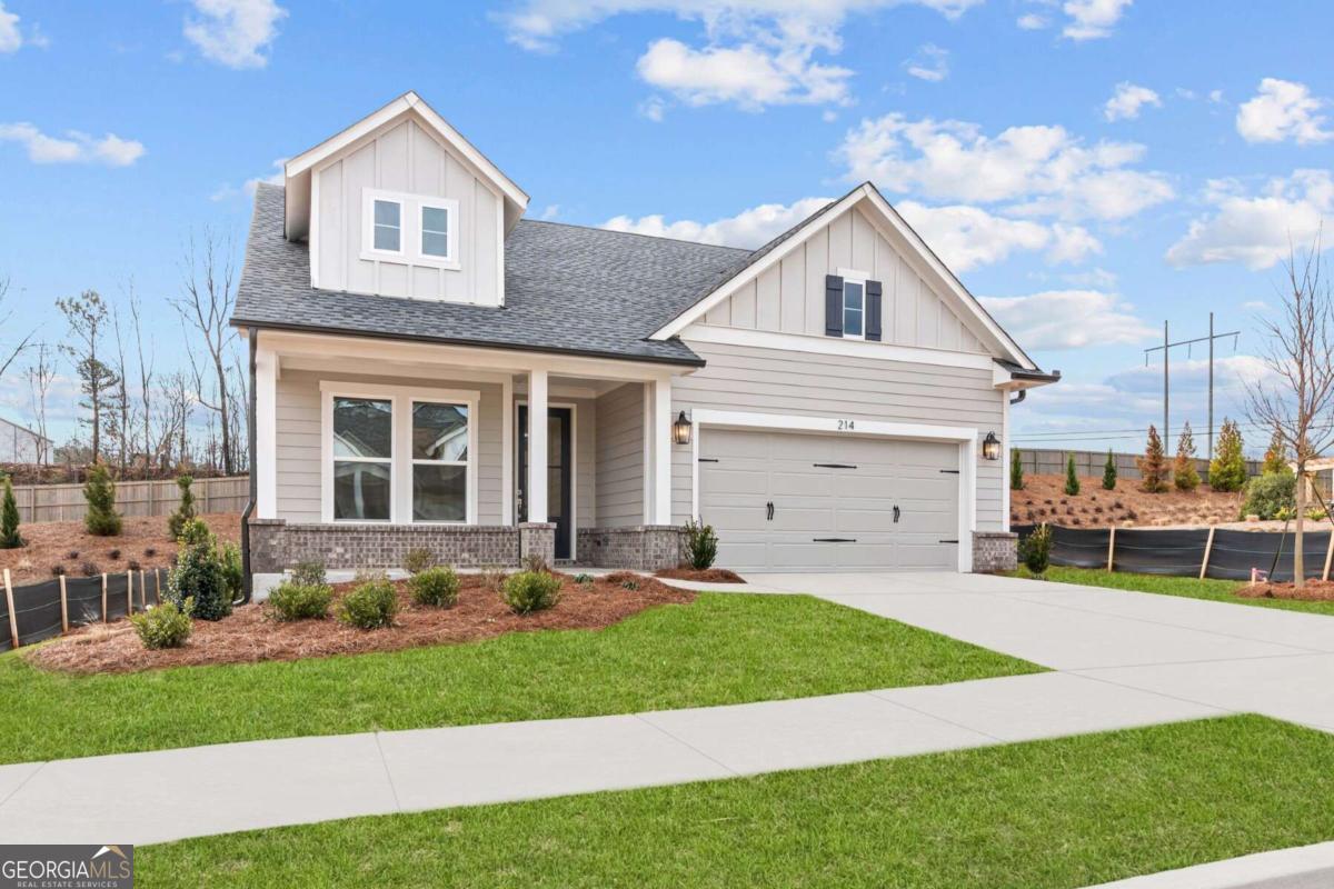 214 Strawberry LN