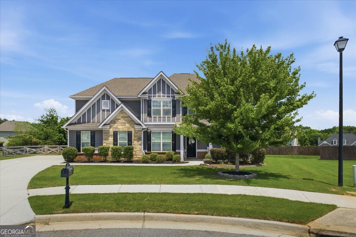 2225 Blackberry CT