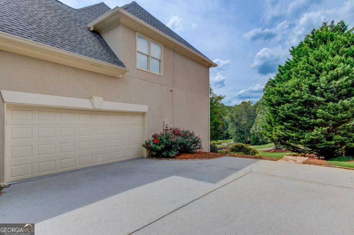 2092 Bakers Mill RD