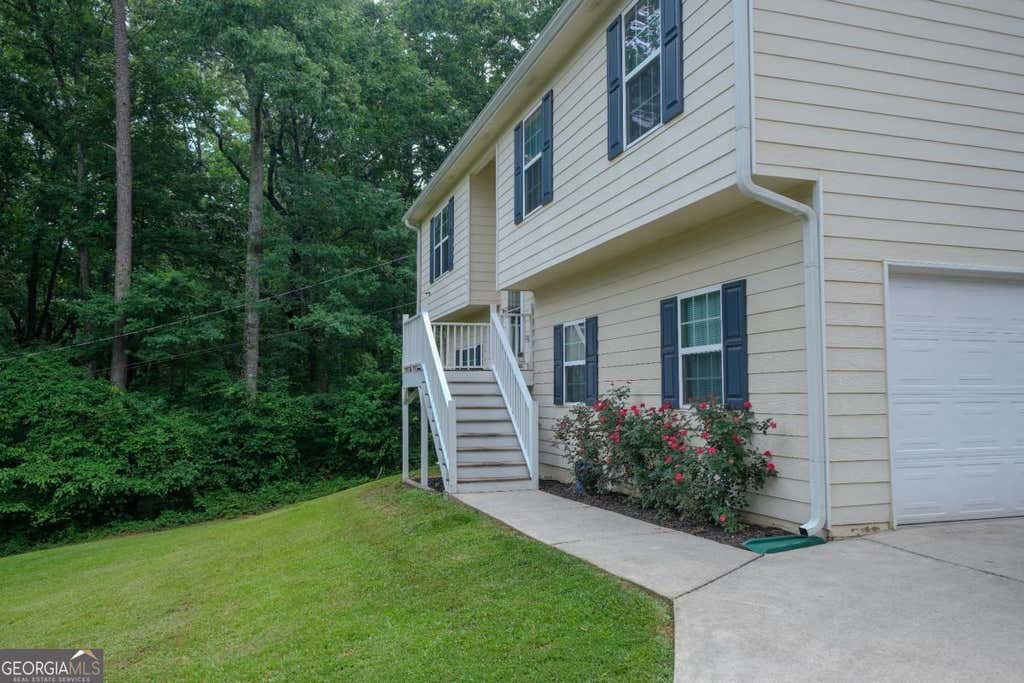 Photo of 3796 Cannon Drive, Douglasville, GA 30135 (MLS # 10804222)