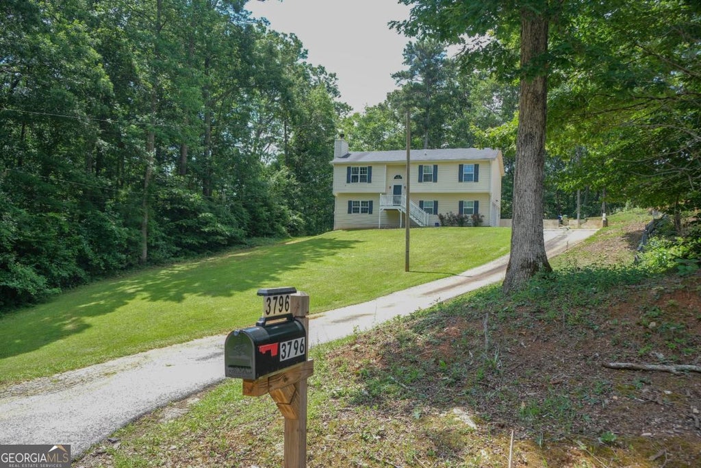 Photo of 3796 Cannon Drive, Douglasville, GA 30135 (MLS # 10804222)