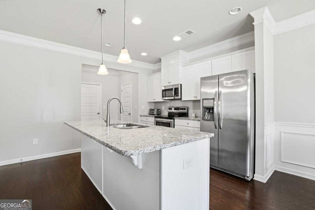 2639 Bloom CIR