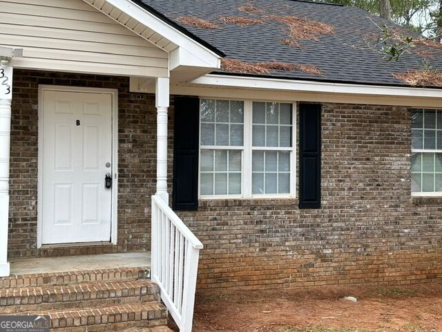 Photo of 323 Carriage Lane #UNIT B, Albany, GA 31721 (MLS # 10881186)