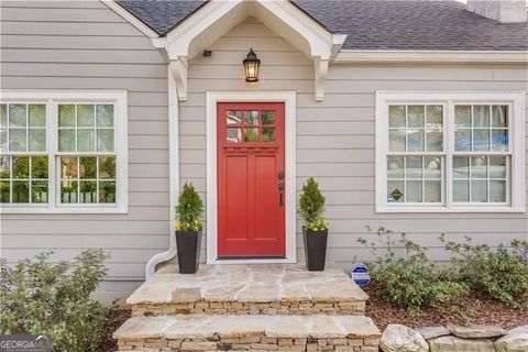 Photo of 311 Delmont Drive NE #UPSTAIRS, Atlanta, GA 30305 (MLS # 10628567)