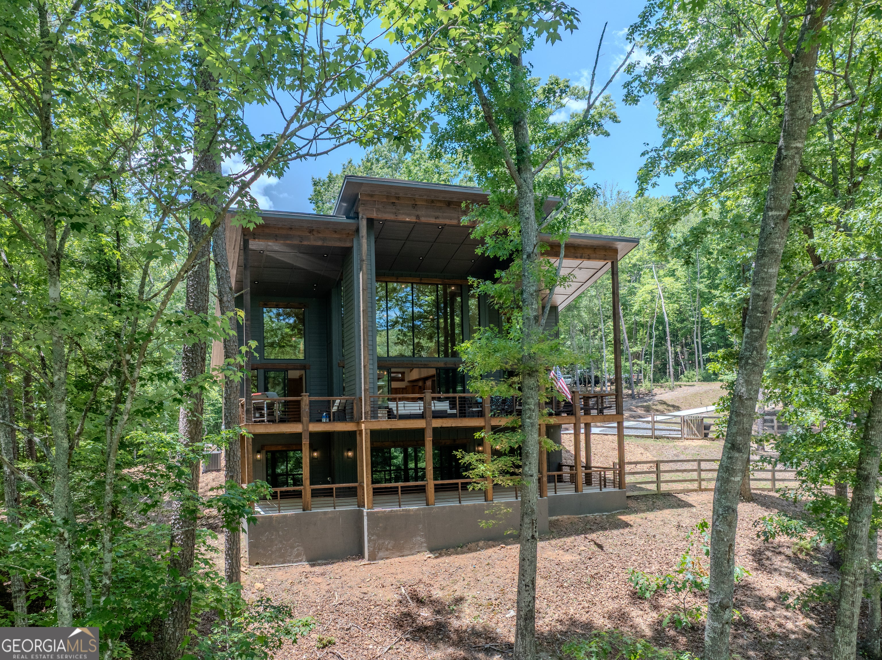 2632 Big Creek RD
