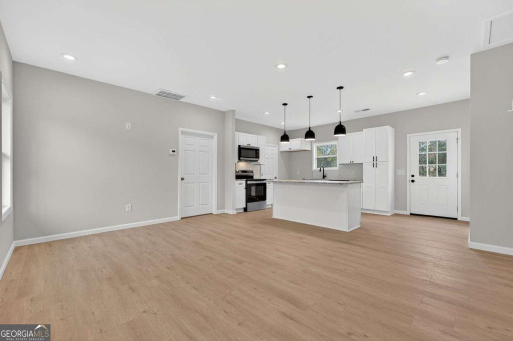 Photo of 47 Brownlow Drive NW, Rome, GA 30165 (MLS # 10706884)