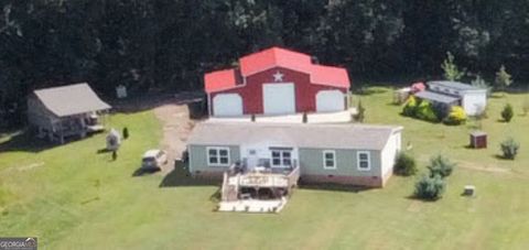 1057 Pleasant Hill CIR Martin GA 30557