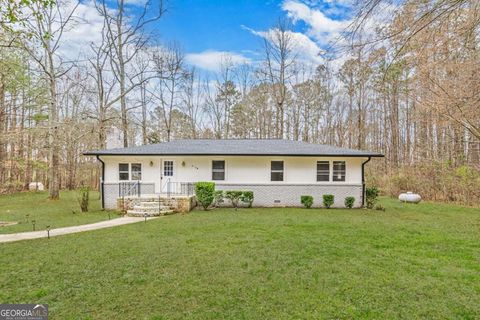 616 B Inman RD Fayetteville GA 30215