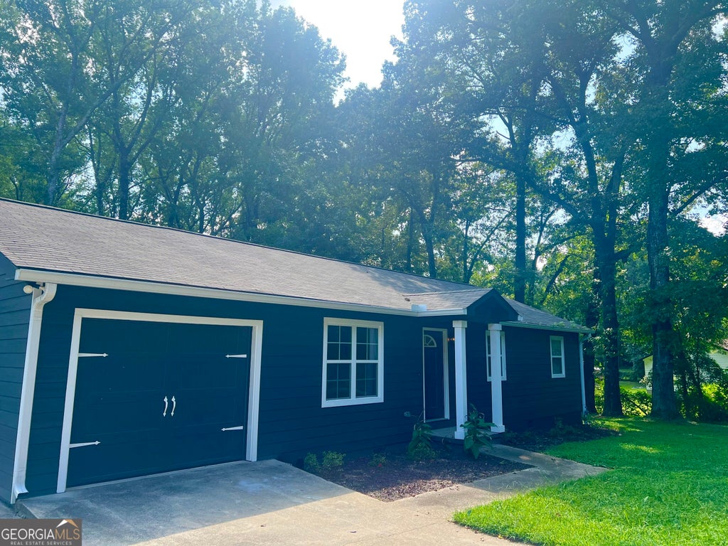 Photo of 5712 Attucks Boulevard, Morrow, GA 30260 (MLS # 10849936)