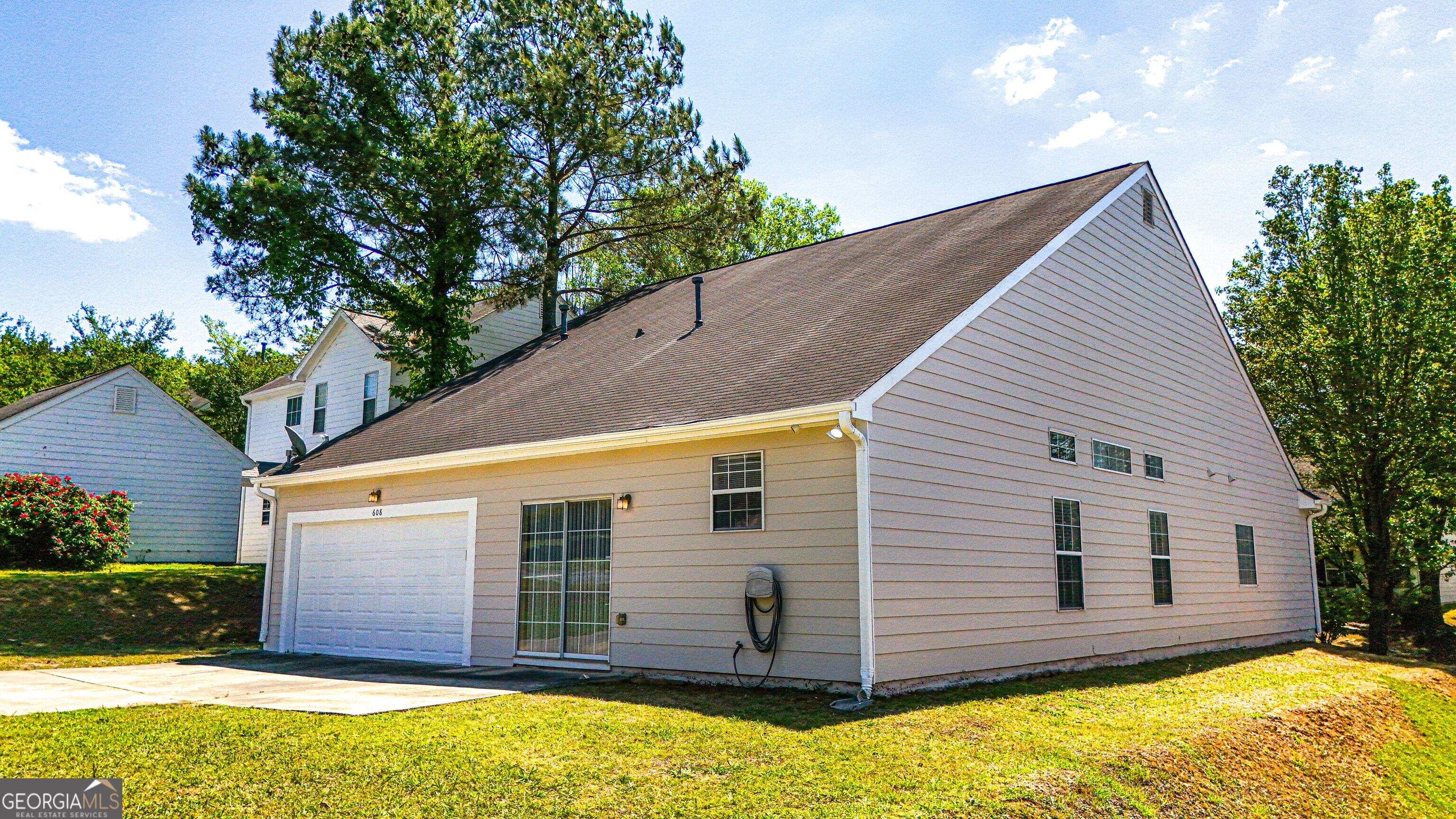 608 Brookwater DR