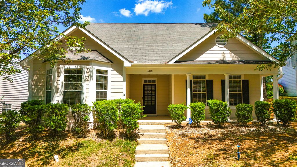 Photo of 608 Brookwater Drive, Stockbridge, GA 30281 (MLS # 10736100)