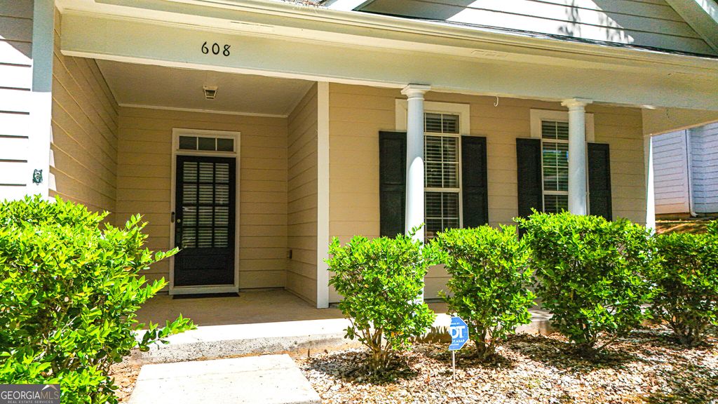 Photo of 608 Brookwater Drive, Stockbridge, GA 30281 (MLS # 10736100)