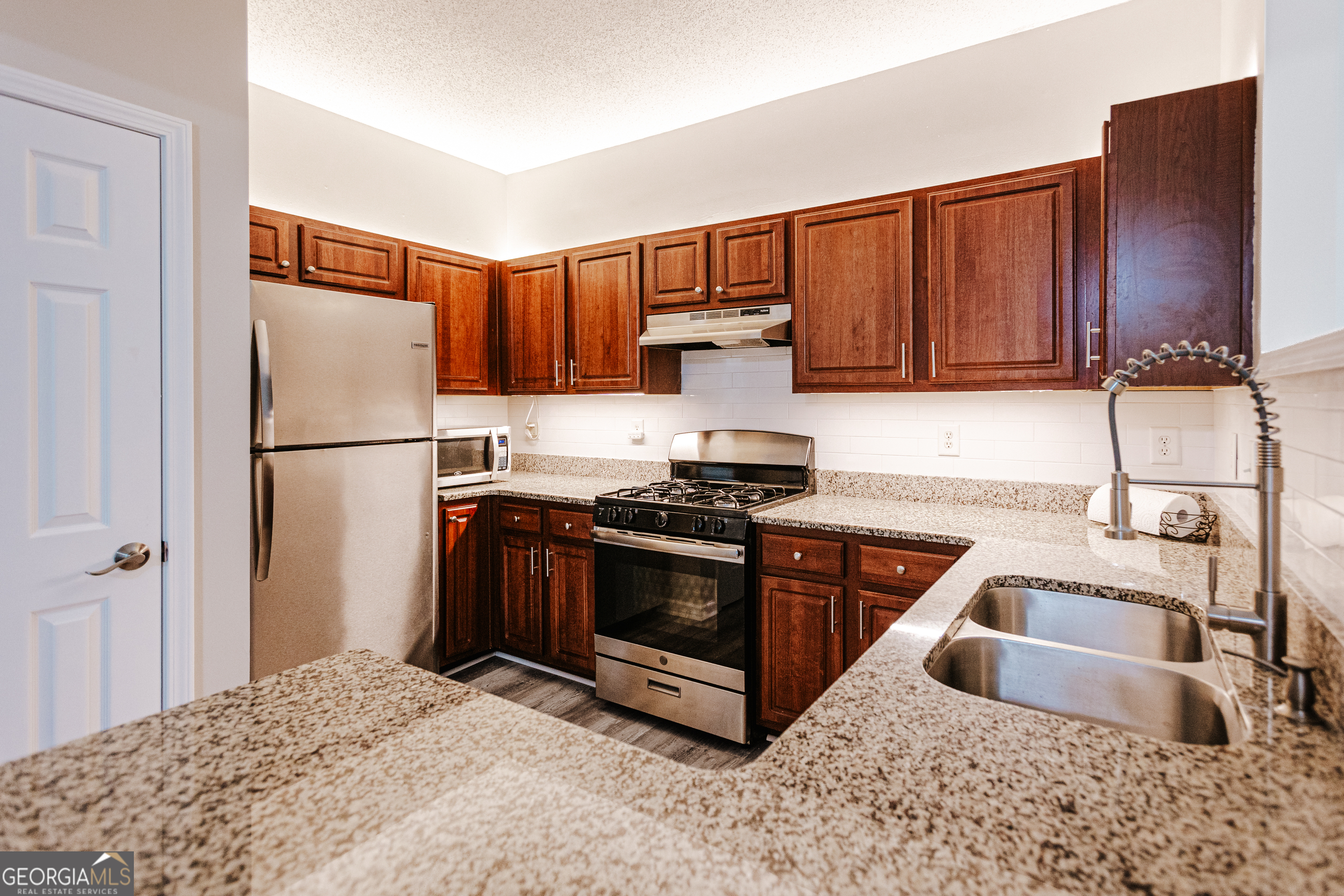 Riverstone Commons - Residential