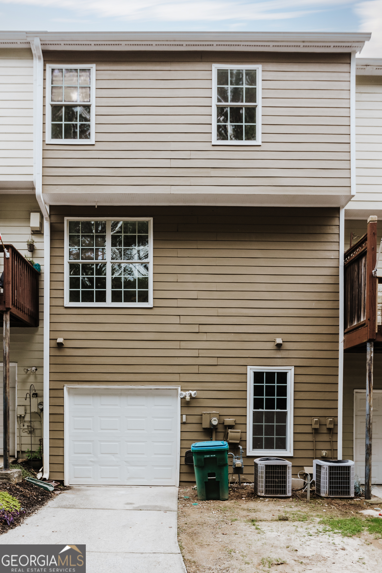 Riverstone Commons - Residential