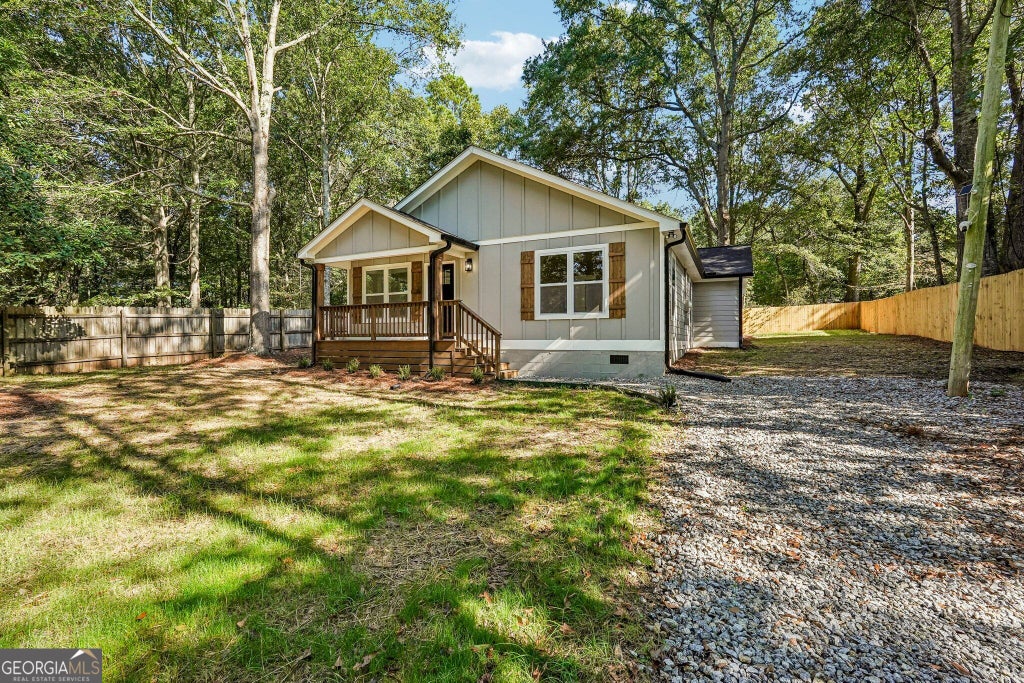 Photo of 84 Bagley Road, Newnan, GA 30265 (MLS # 10849828)