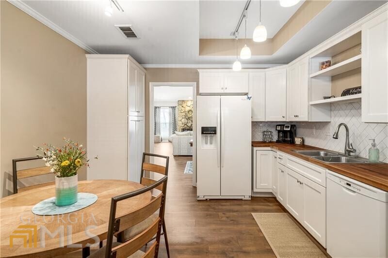 Villas at Parkaire - Residential