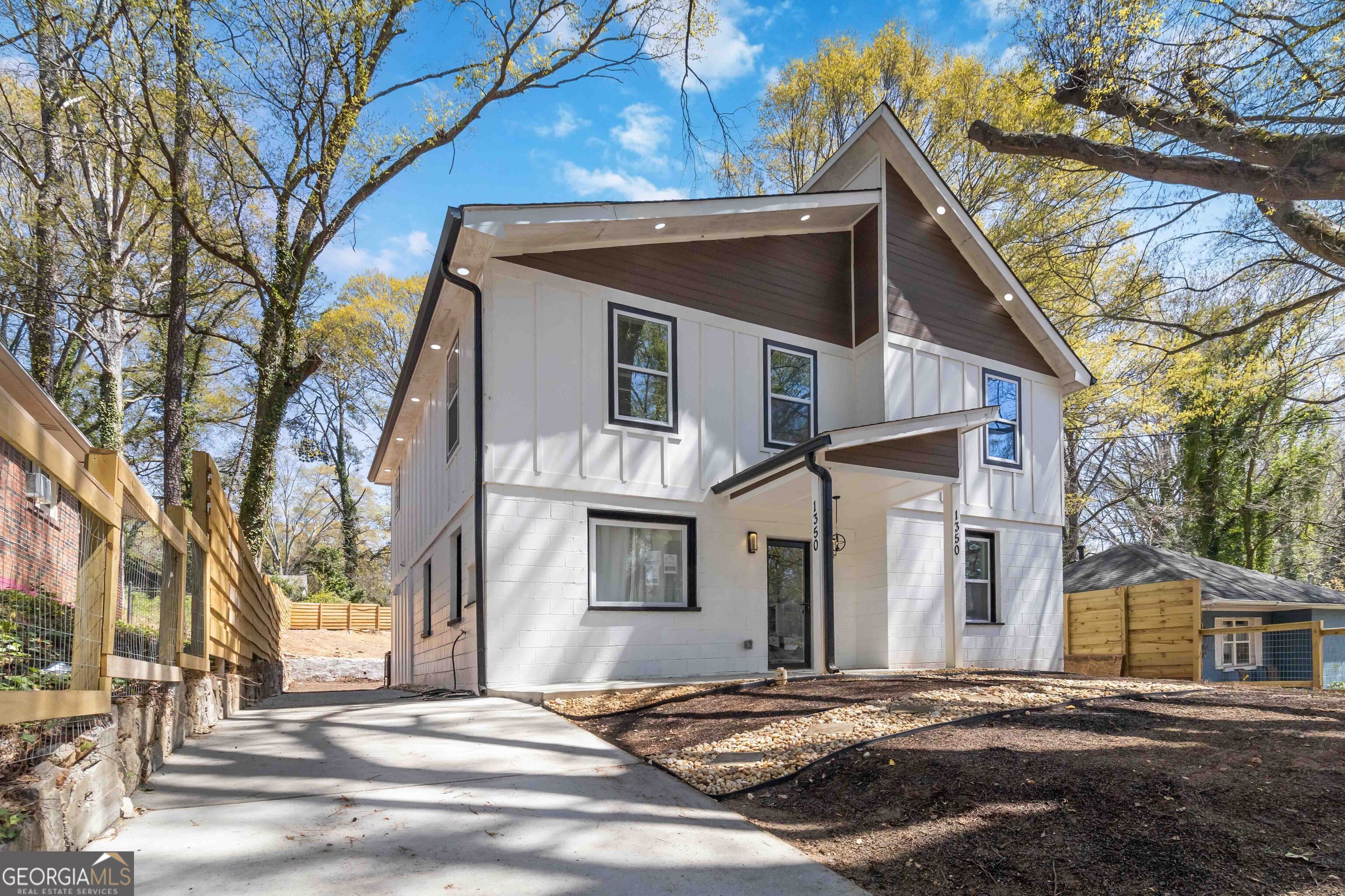 1350 Elizabeth AVE SW