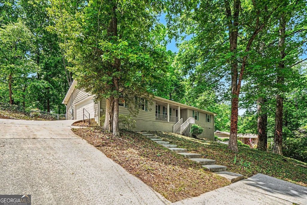 Photo of 3642 Rainbow Circle SW, Snellville, GA 30039 (MLS # 10741230)