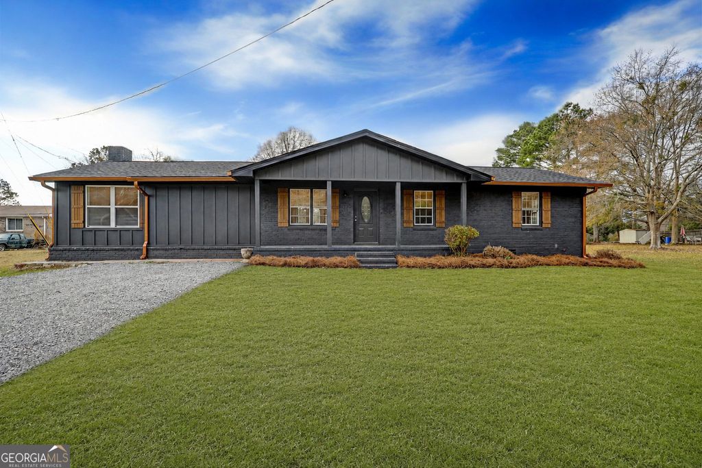 Photo of 123 Fredonia Church Road, Barnesville, GA 30204 (MLS # 10767209)
