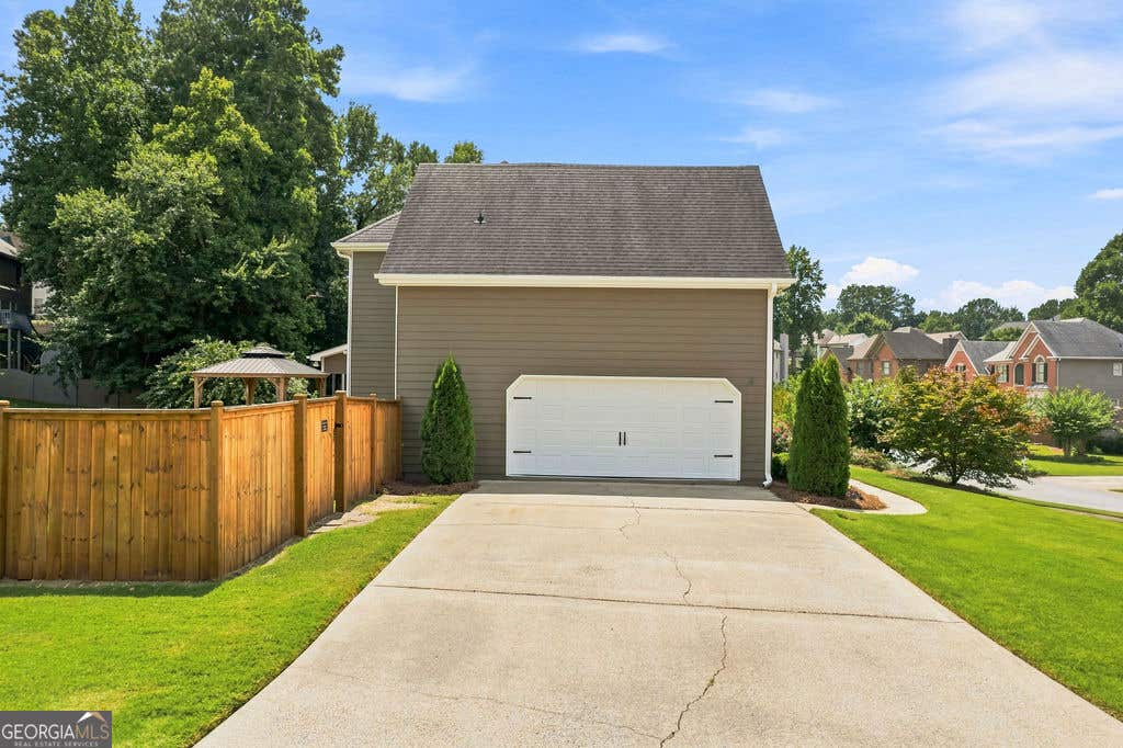 Photo of 2469 Arcadia Drive NW, Acworth, GA 30101 (MLS # 10823047)