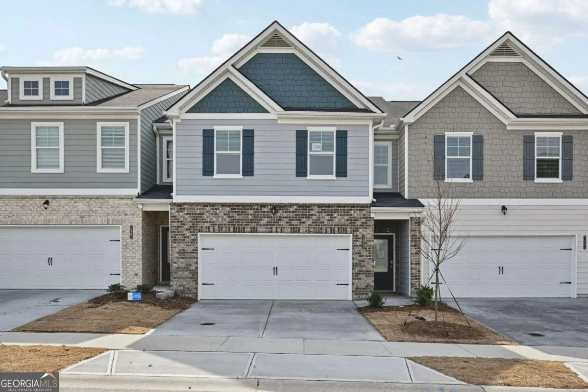 1719 Hillview Lane