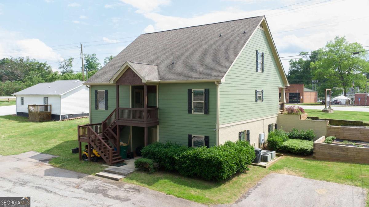 334 Glenn Abby LN