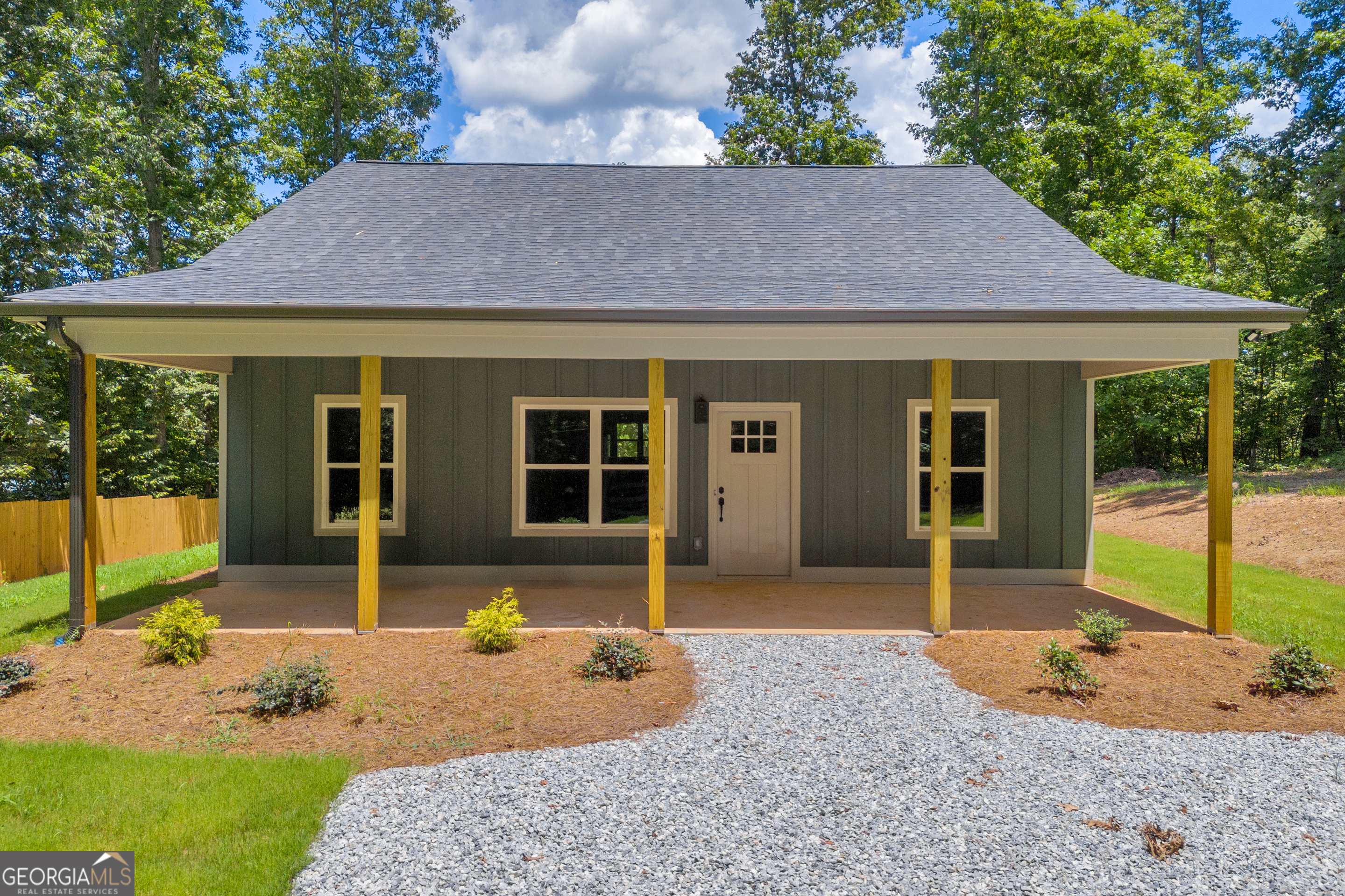 707 Hudson Terrace