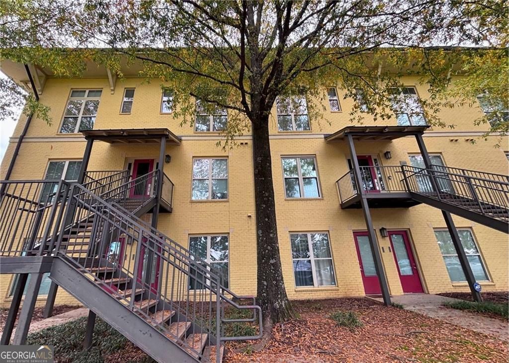 Photo of 1195 Milton Terrace SE #2301, Atlanta, GA 30315 (MLS # 10725175)