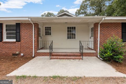 A home in Warner Robins