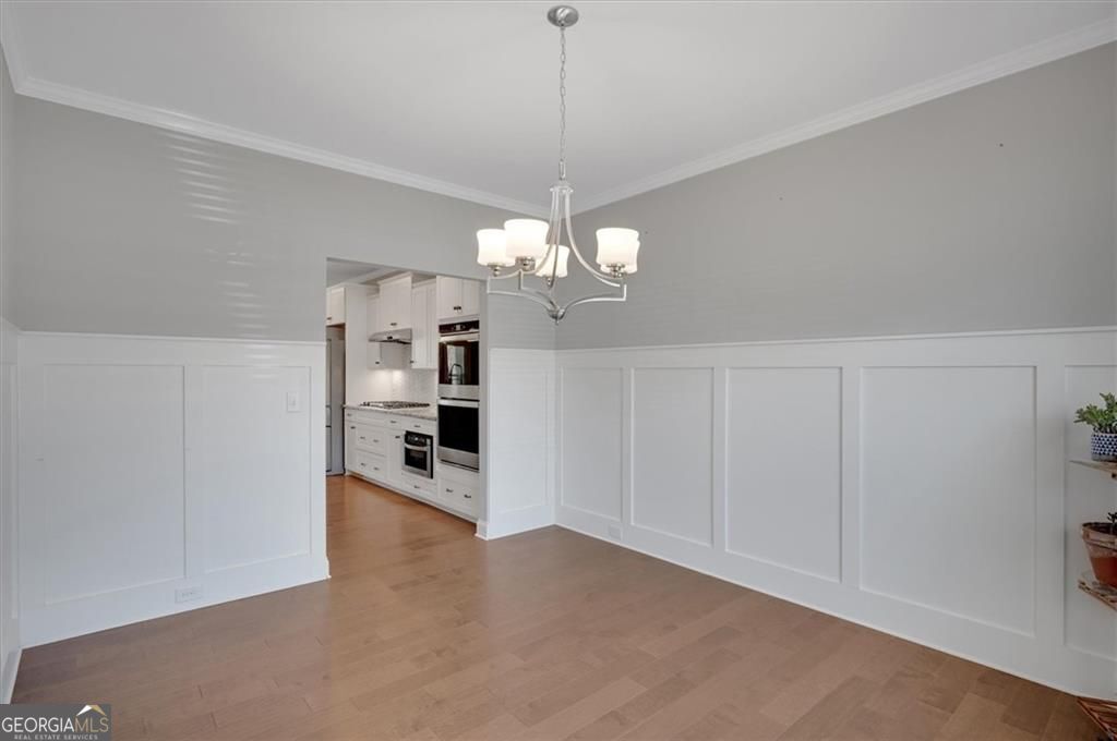 541 Glen Abbey CIR