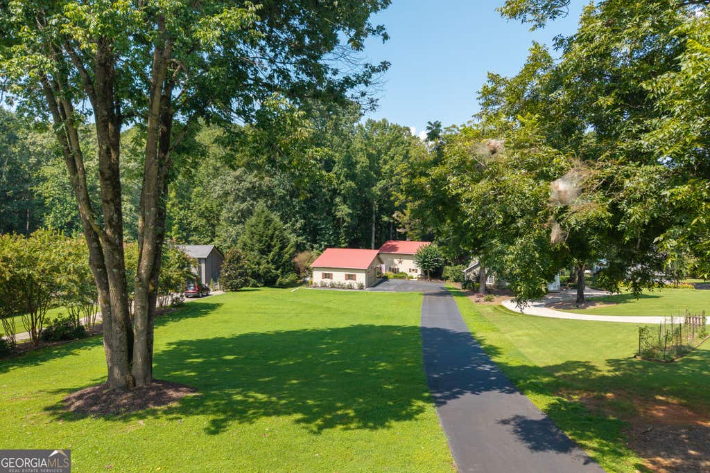 Photo of 346 Indian Cove Drive, Dawsonville, GA 30534 (MLS # 10826370)