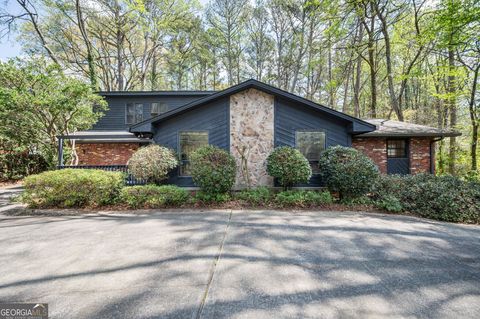 1369 Jody LN NE Atlanta GA 30329