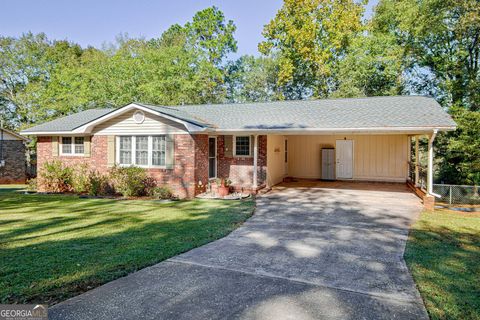 A home in Thomaston