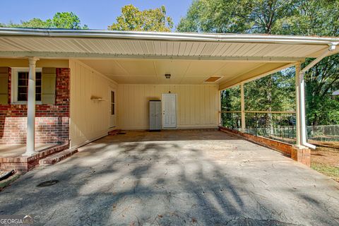 A home in Thomaston