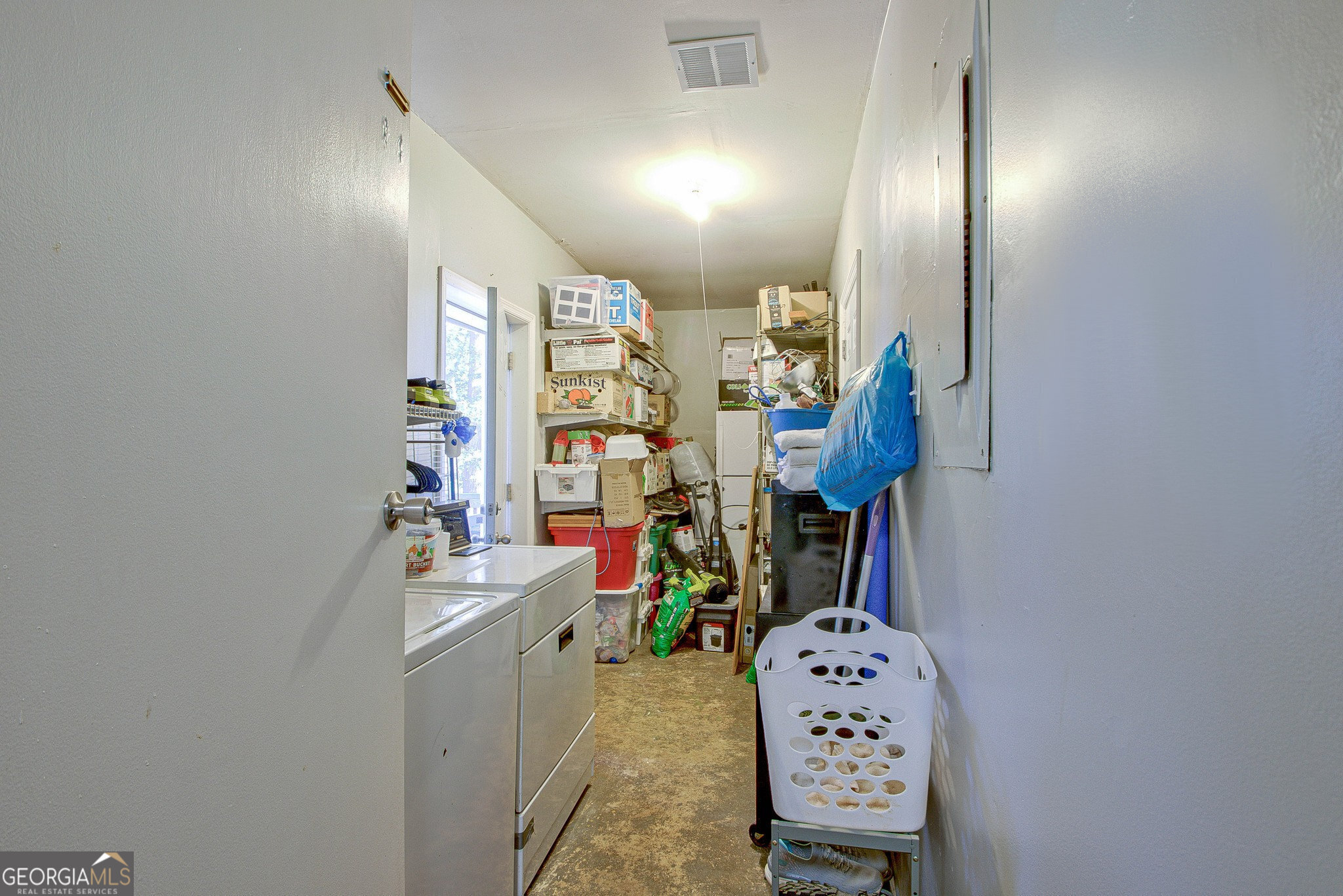 Thomaston, Georgia 30286, United States, 3 Bedrooms Bedrooms, ,2 BathroomsBathrooms,Residential,Active,32273