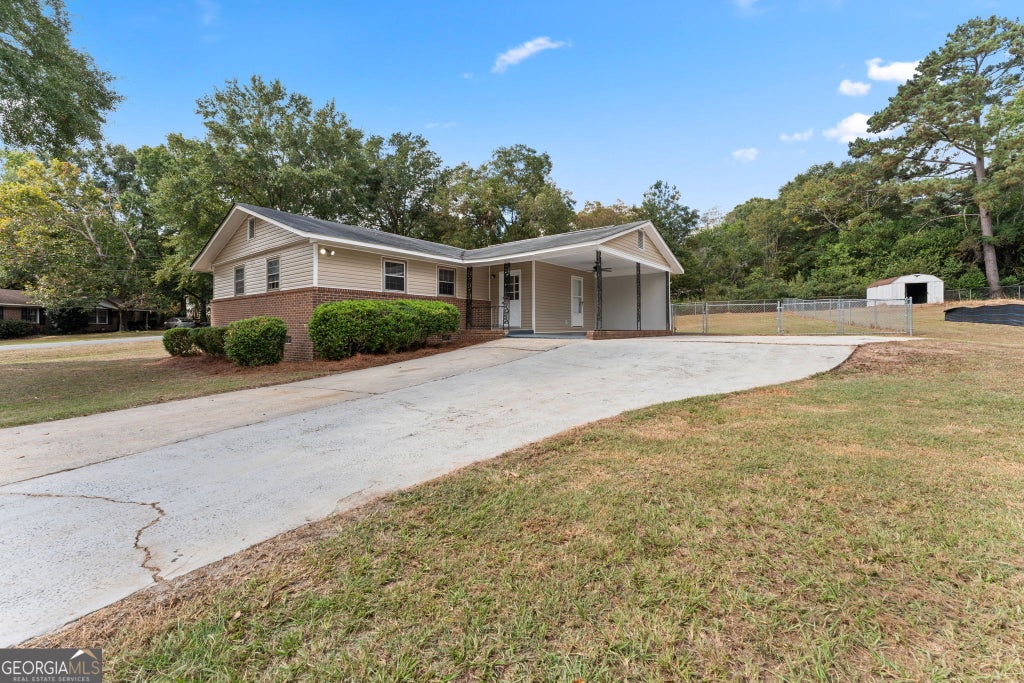 Photo of 203 Bassett Street, Centerville, GA 31028 (MLS # 10866730)
