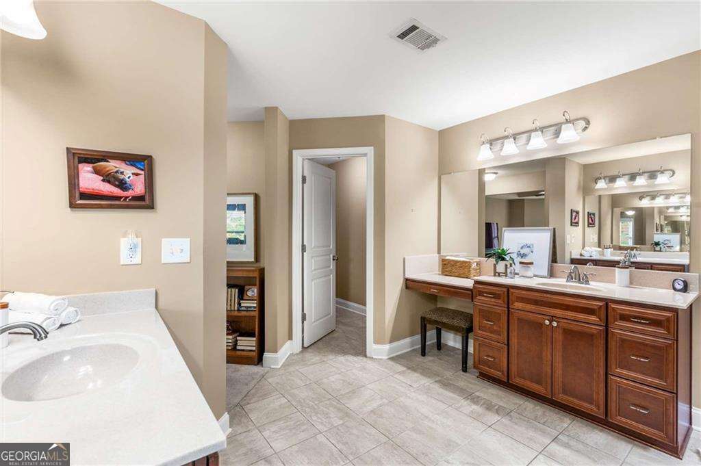 Millstone Manor - Residential