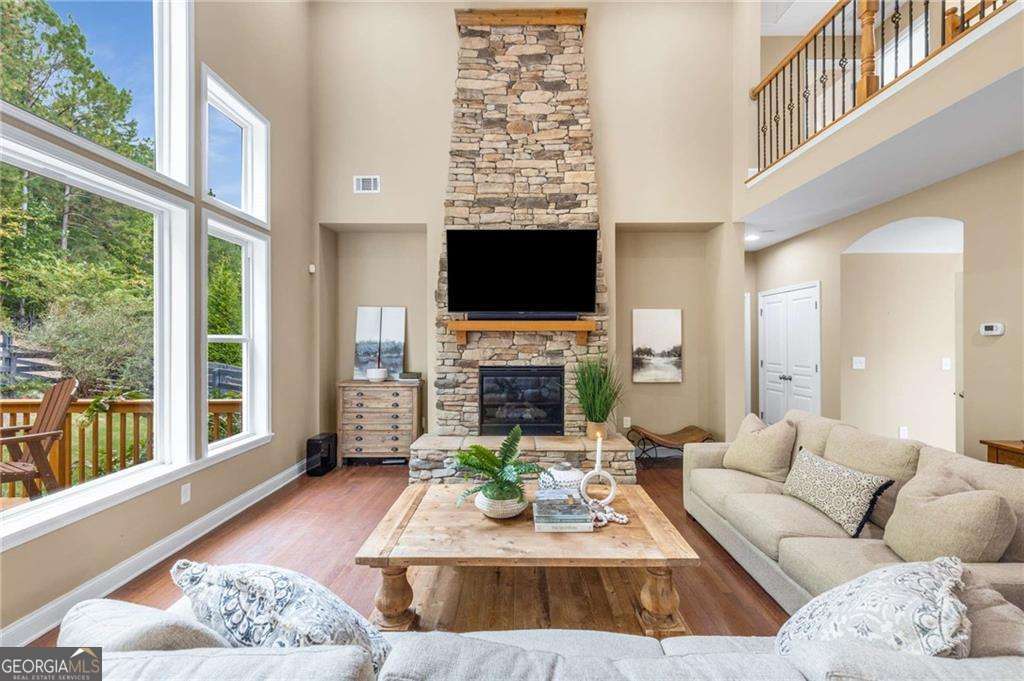 Millstone Manor - Residential