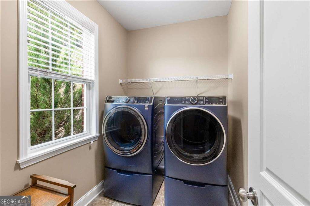 Millstone Manor - Residential