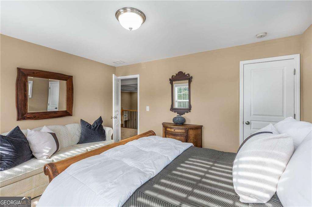 Millstone Manor - Residential