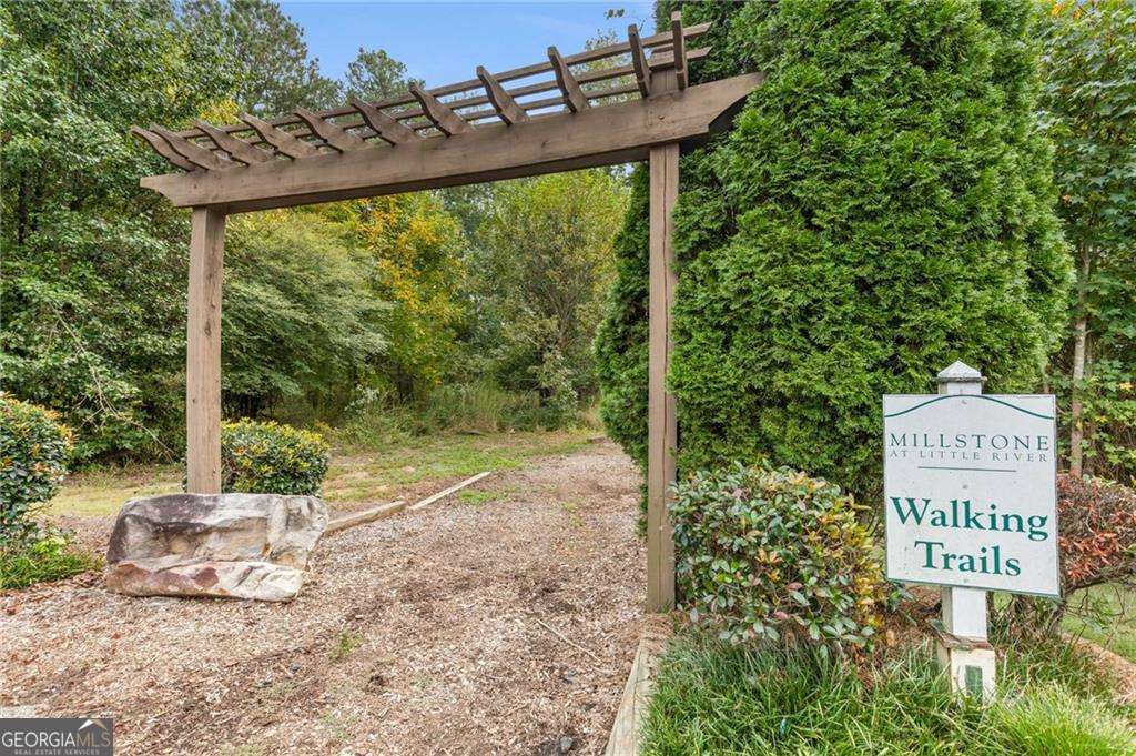 Millstone Manor - Residential