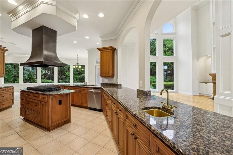 Regency Lake - Residential
