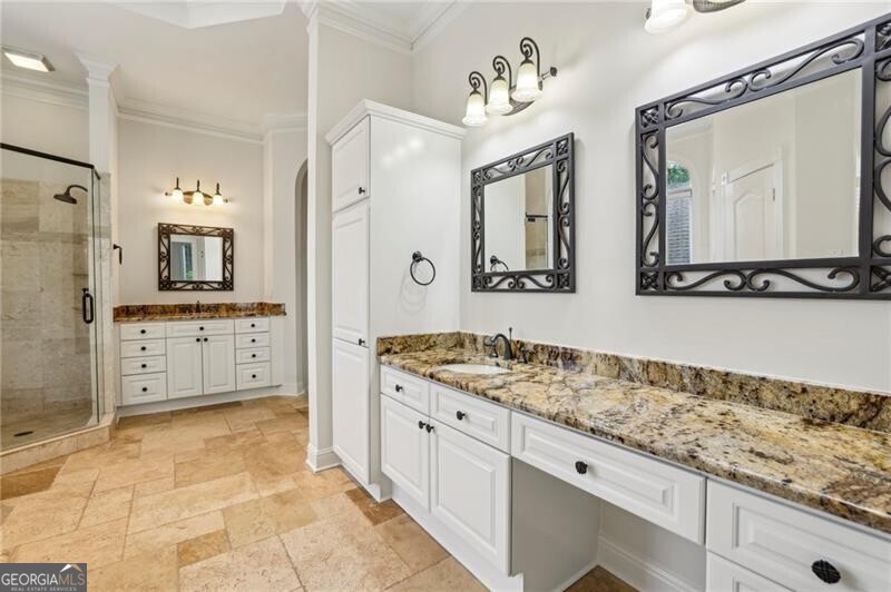 Regency Lake - Residential