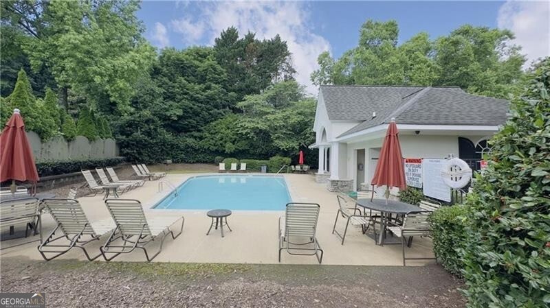 Regency Lake - Residential