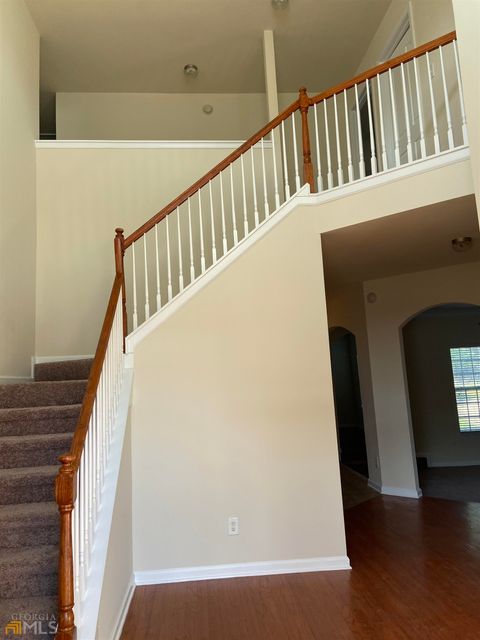 A home in Fairburn